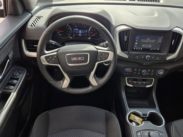 Used 2023 GMC Terrain SLE w/ Driver Convenience Package AWD/4WD image 16