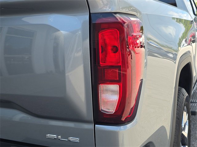 New 2026 GMC Sierra 1500 SLE w/ Preferred Package image 10