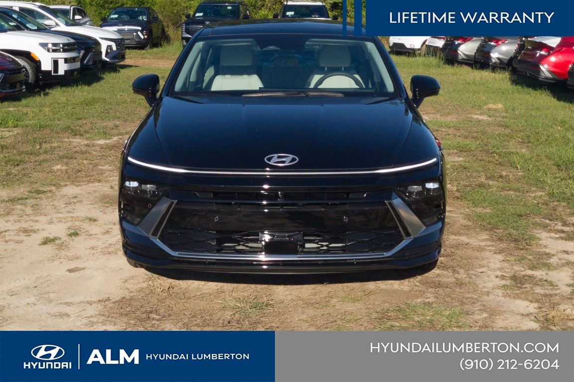 New 2026 Hyundai Sonata Limited FWD image 3