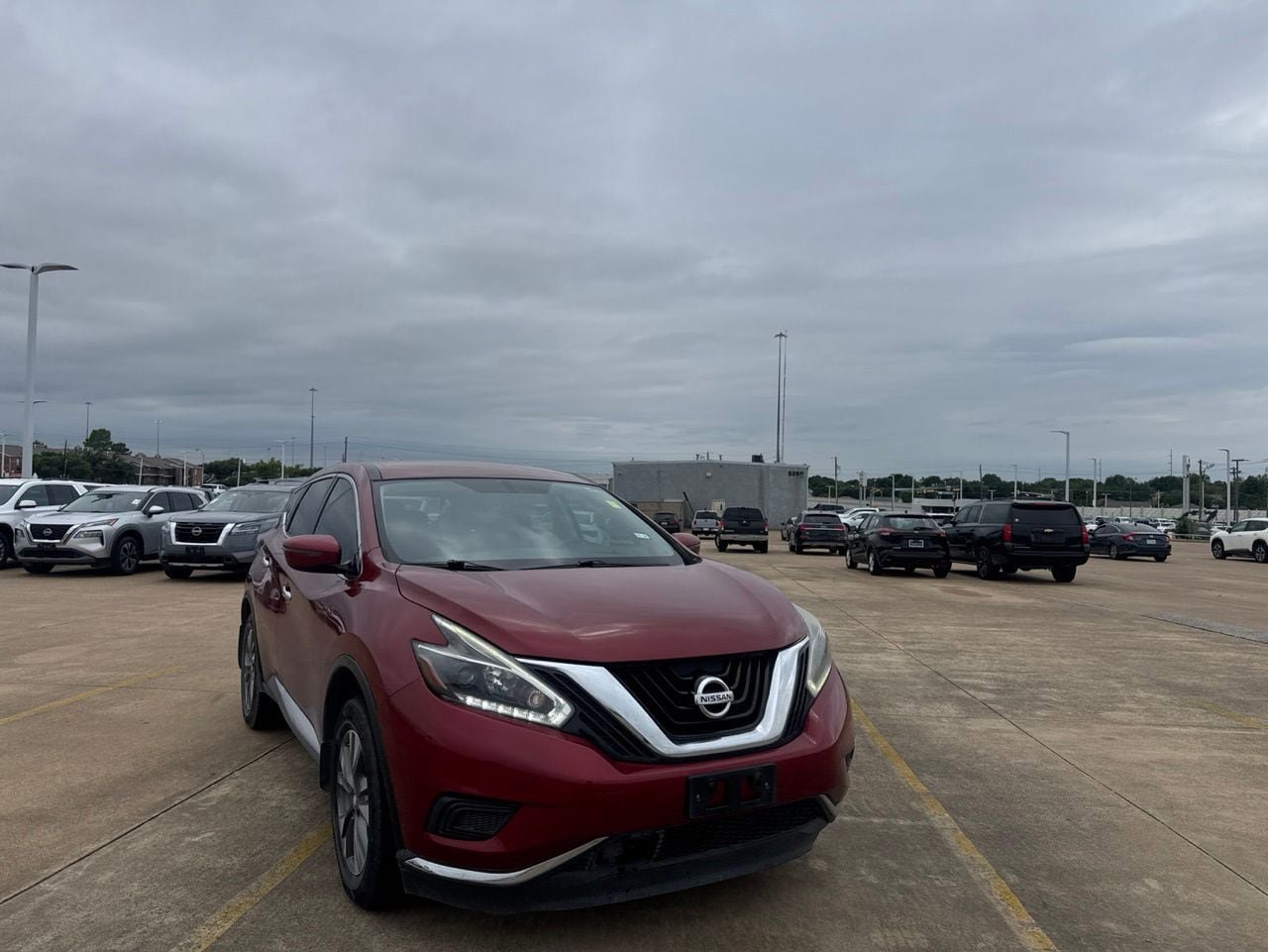 Used 2018 Nissan Murano S w/ Cargo Package FWD image 2