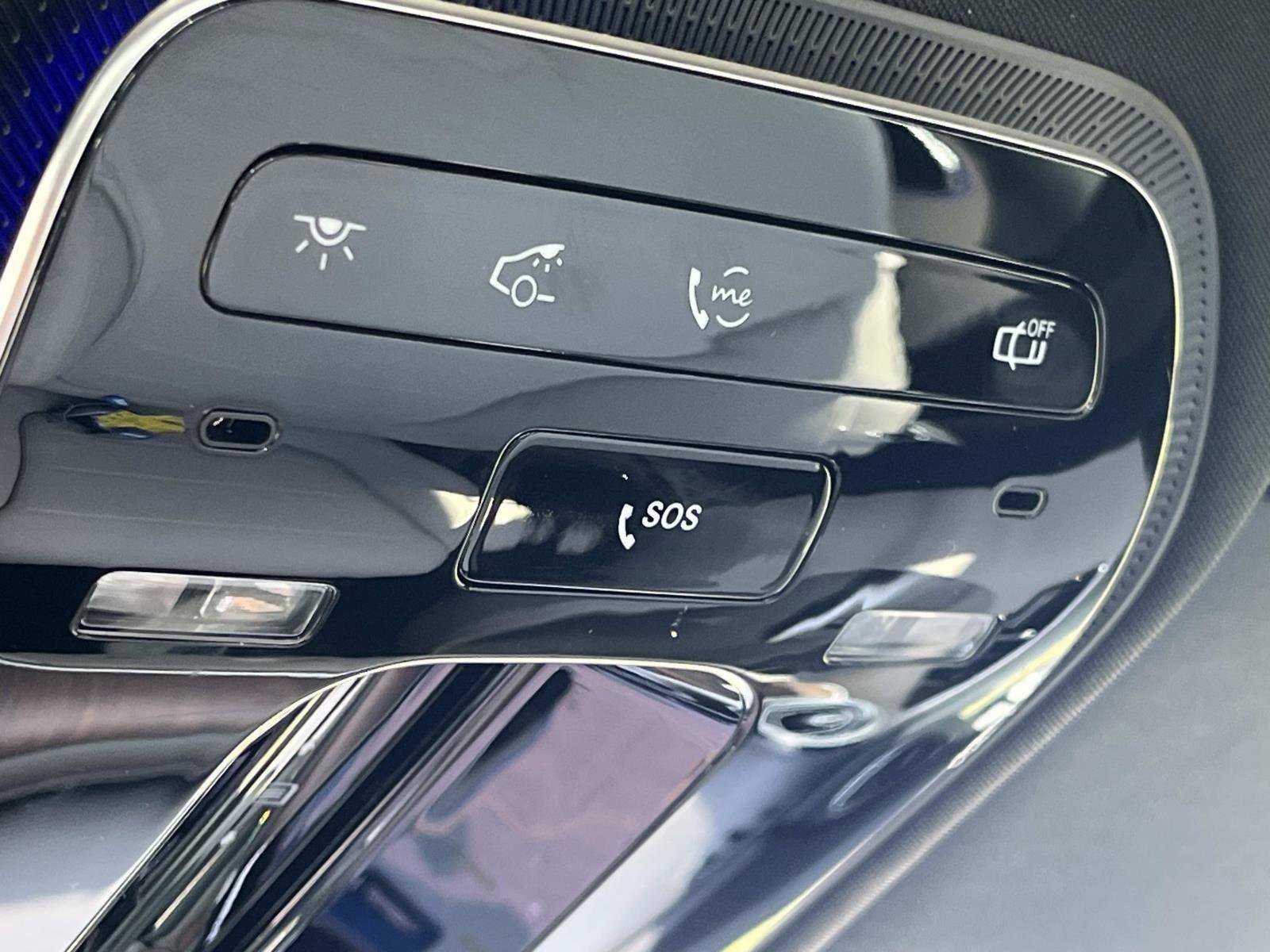 Certified 2025 Mercedes-Benz C 300 Sedan image 31