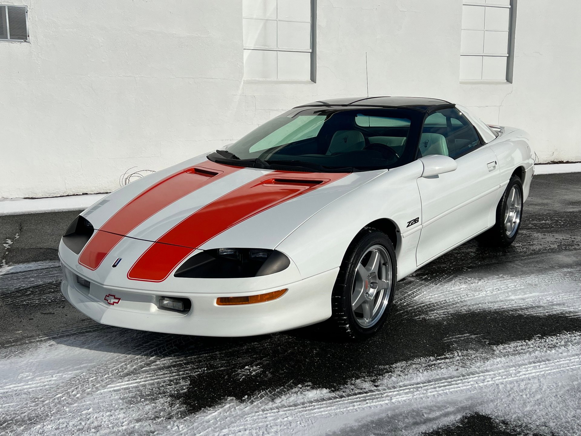 Used 1997 Chevrolet Camaro Z28 w/ Preferred Equipment Group 2 image 4