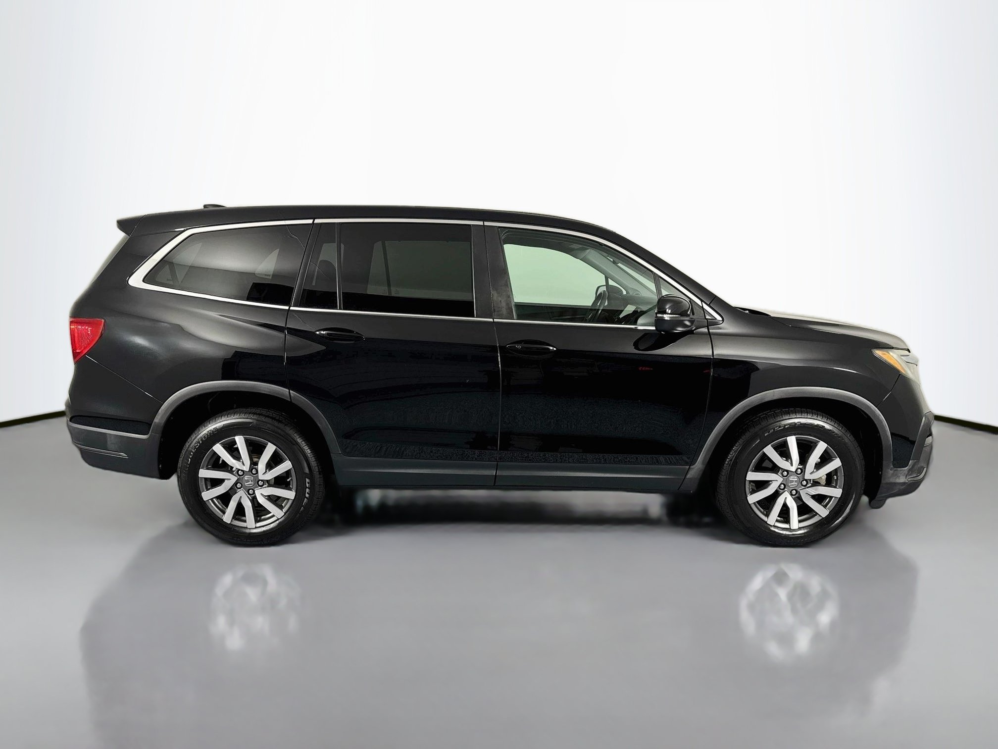 Certified 2019 Honda Pilot EX-L image 4