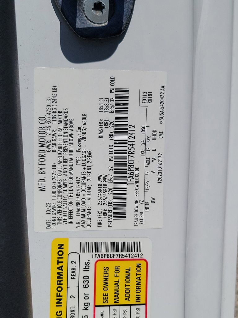 Used 2024 Ford Mustang GT RWD image 29