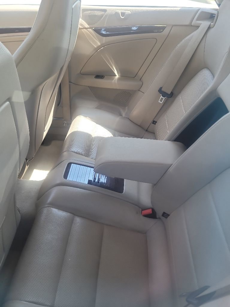 Used 2011 Mercedes-Benz E 550 Cabriolet image 5