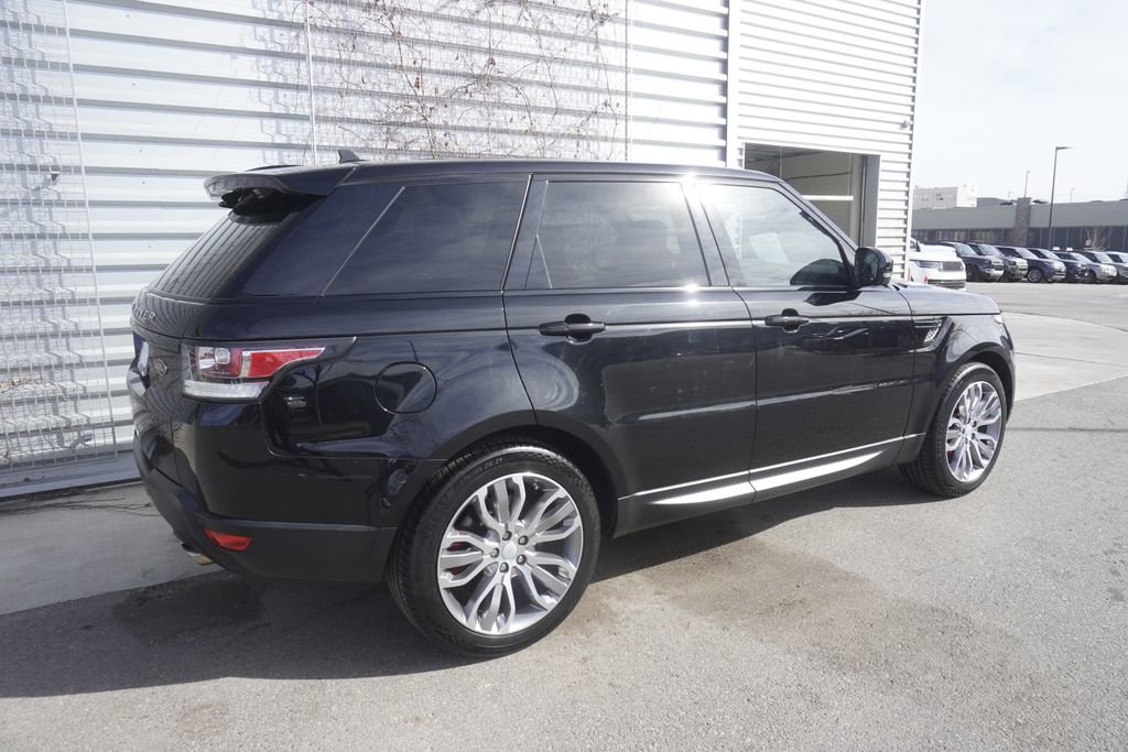 Used 2016 Land Rover Range Rover Sport Supercharged image 4