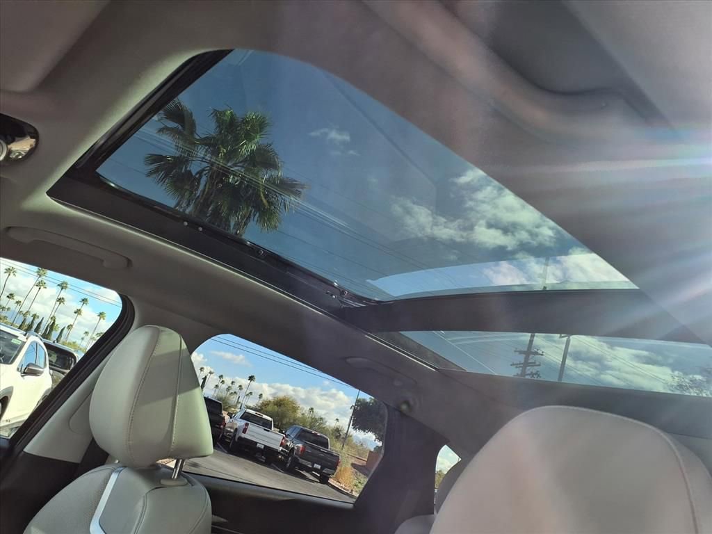 Used 2022 Hyundai Tucson Limited image 3