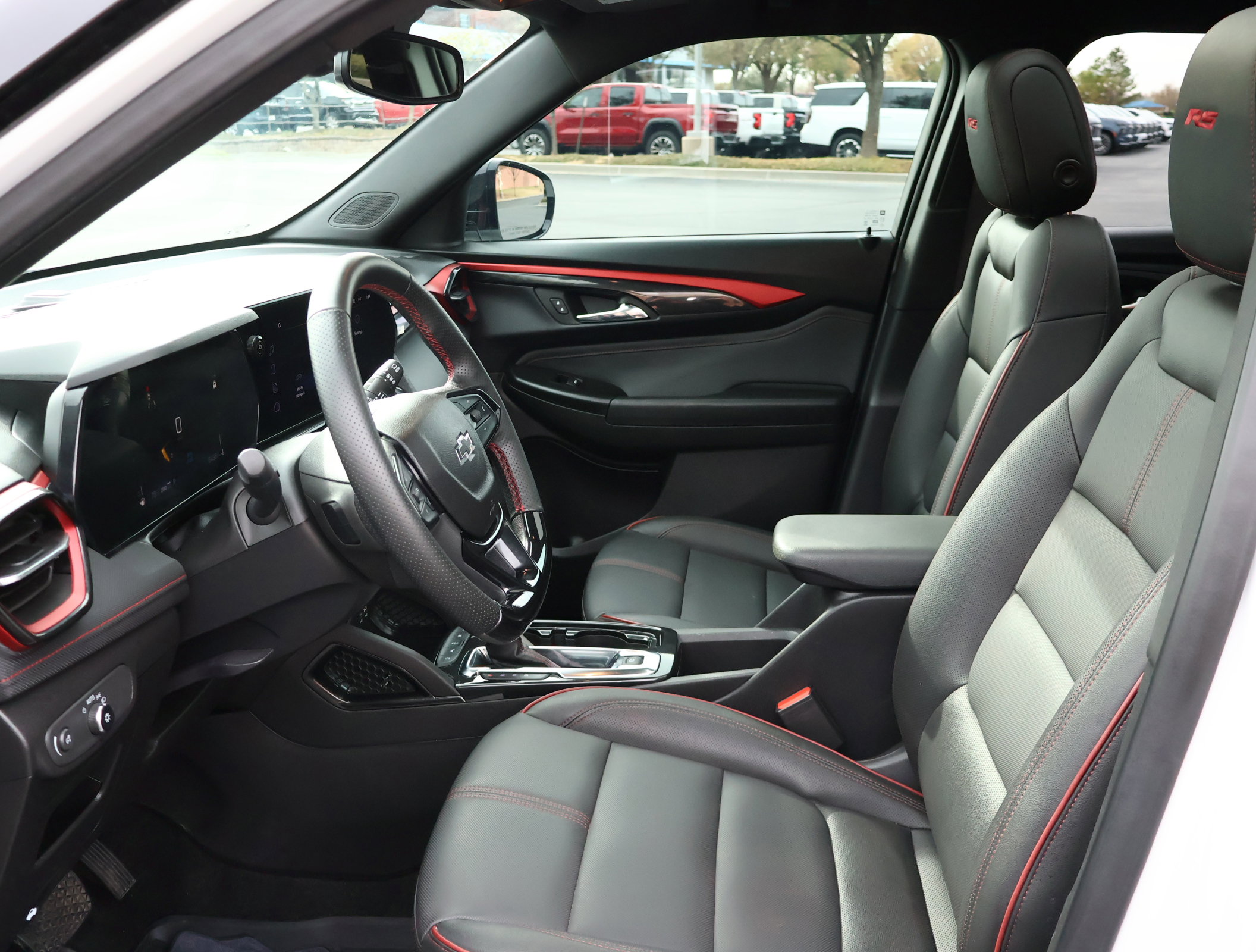 Certified 2025 Chevrolet TrailBlazer RS w/ Convenience Package image 11