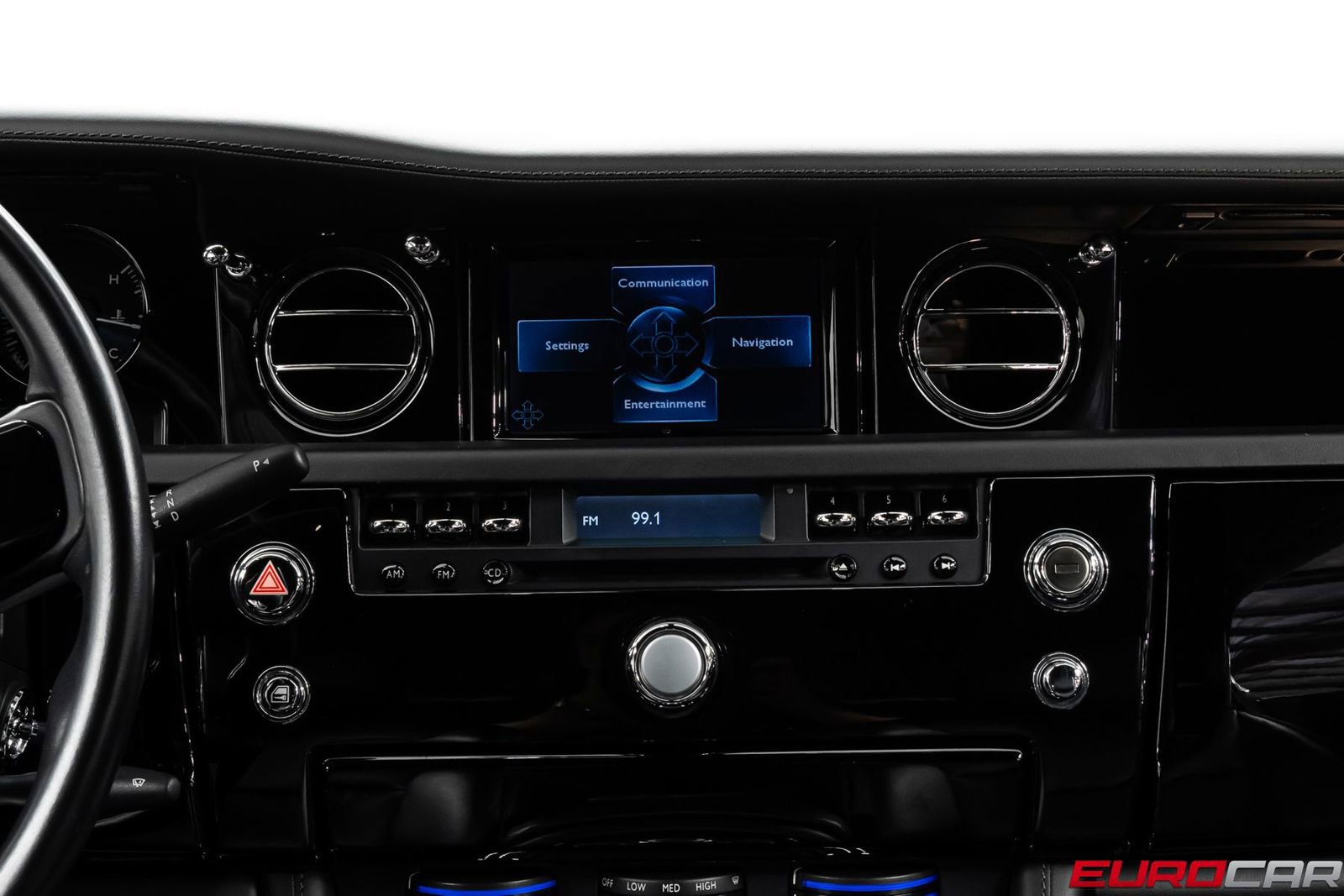 Used 2010 Rolls-Royce Phantom Coupe image 24