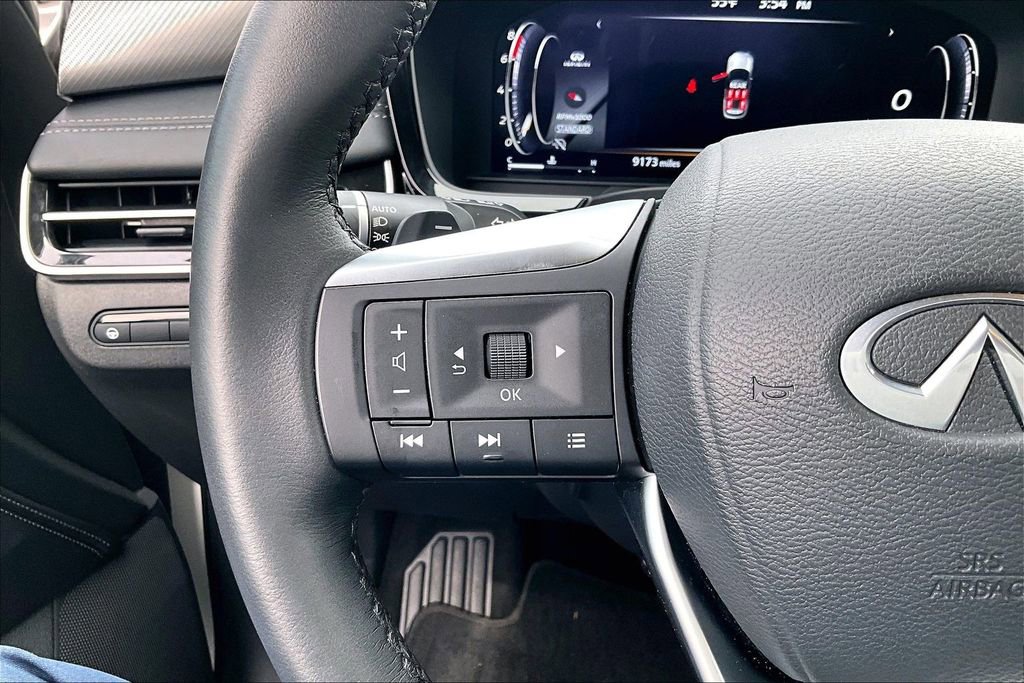 Certified 2025 INFINITI QX60 Luxe w/ Cargo Package image 26