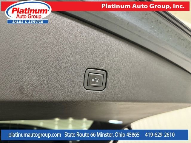 Used 2020 Cadillac XT6 Premium Luxury image 34