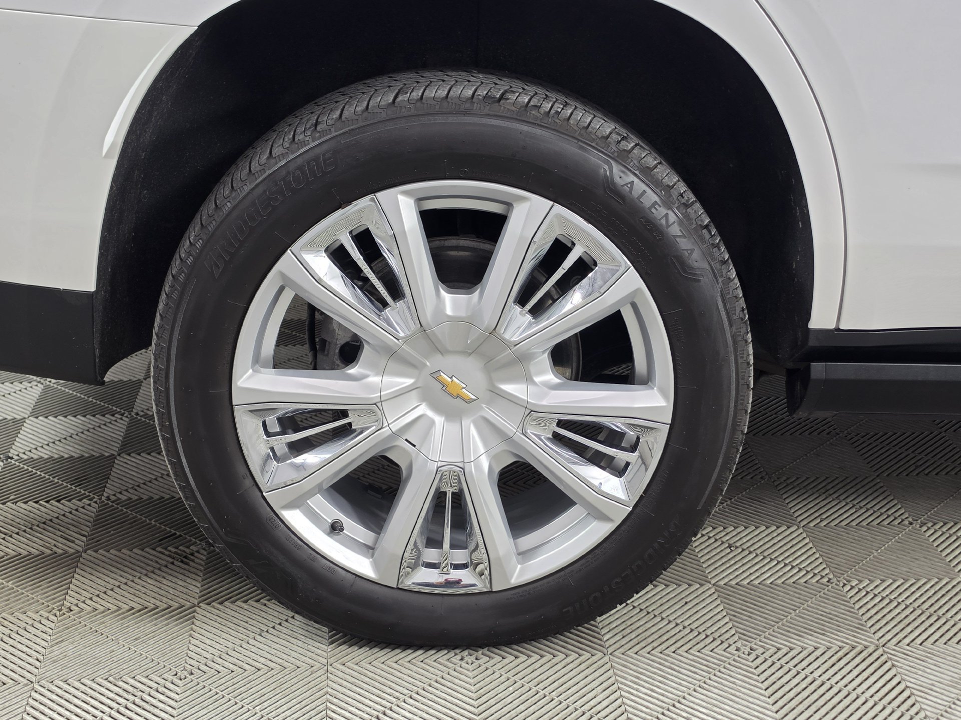Used 2023 Chevrolet Tahoe High Country AWD/4WD image 43