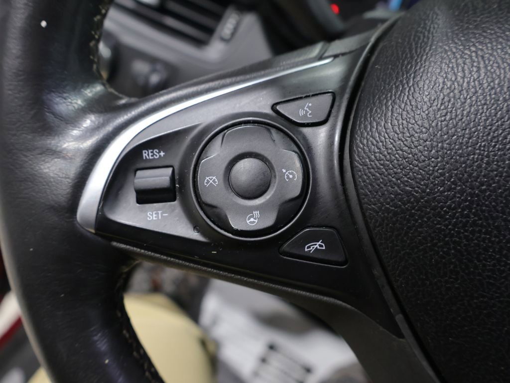 Used 2017 Buick Envision Essence image 33