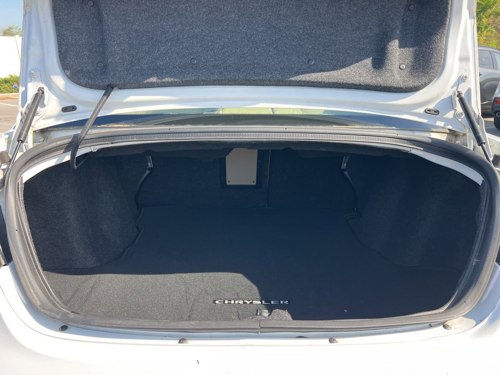 Used 2012 Chrysler 200 Limited image 26