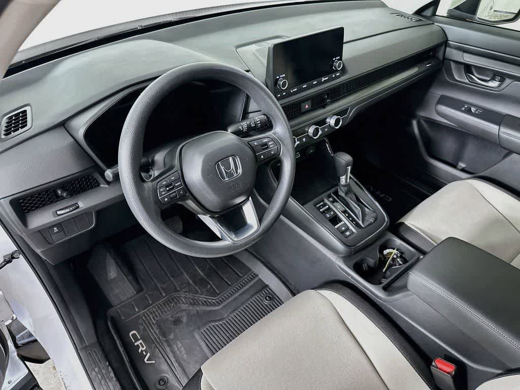Used 2023 Honda CR-V LX image 2