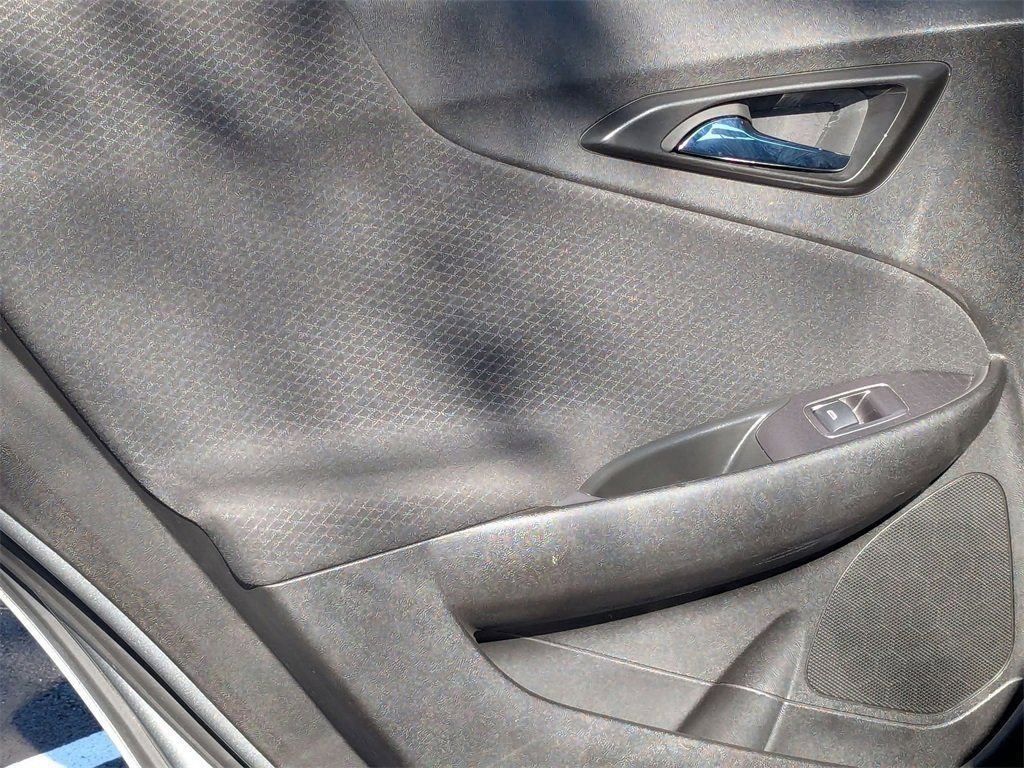 Used 2023 Chevrolet Malibu LT image 31