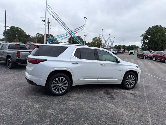 Used 2023 Chevrolet Traverse Premier w/ LPO, Floor Liner Package AWD/4WD image 15