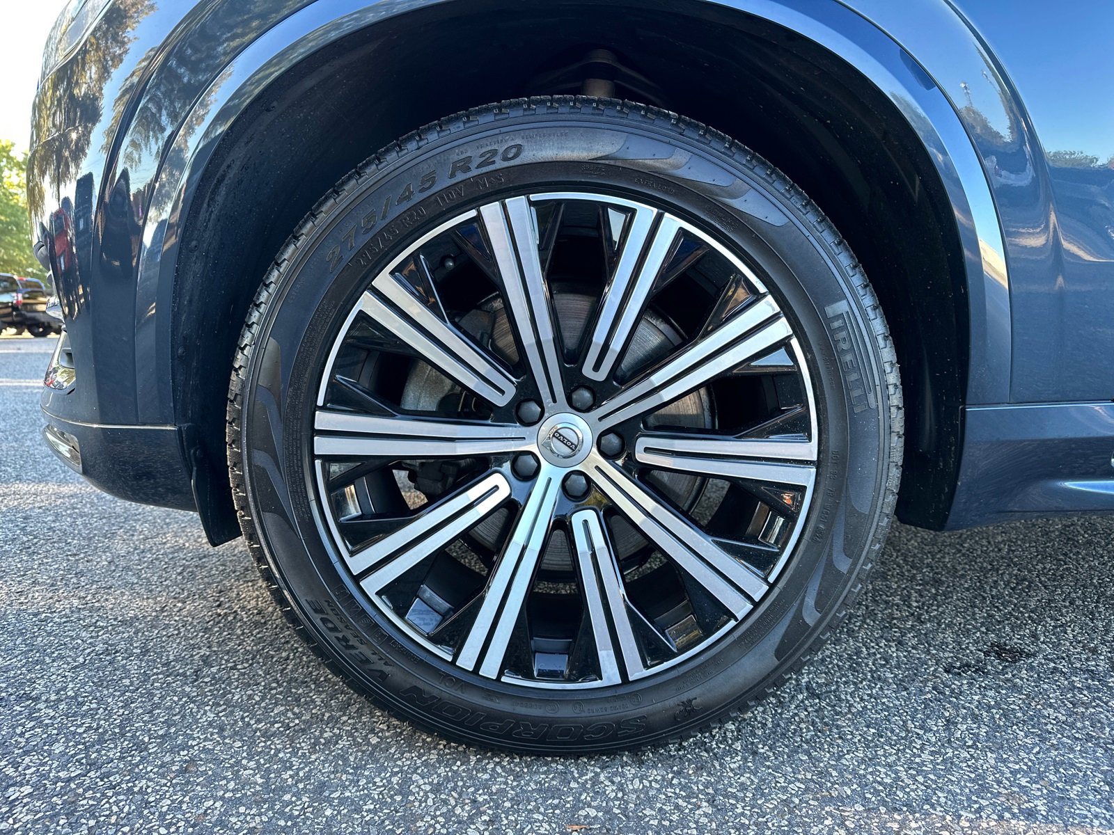 Used 2022 Volvo XC90 T6 Inscription image 11