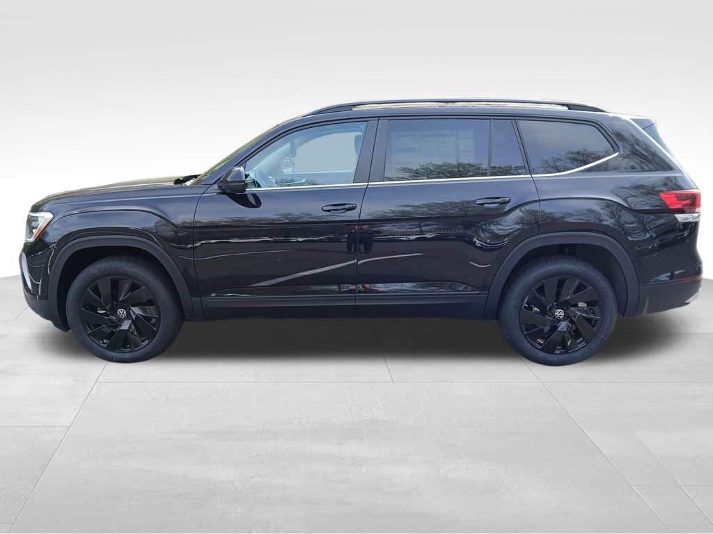 New 2026 Volkswagen Atlas SE FWD image 2