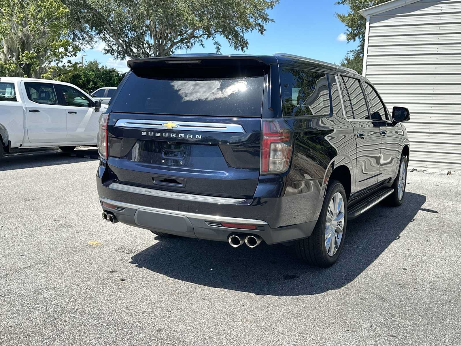 Certified 2023 Chevrolet Suburban High Country w/ Max Trailering Package RWD image 6