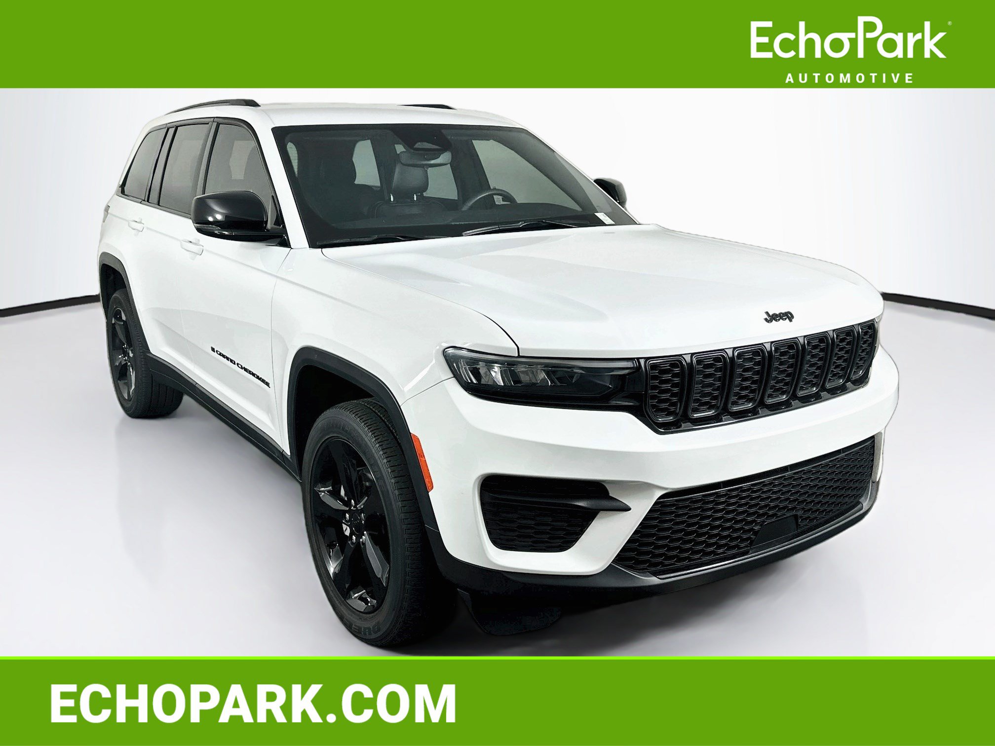 Used 2023 Jeep Grand Cherokee Altitude