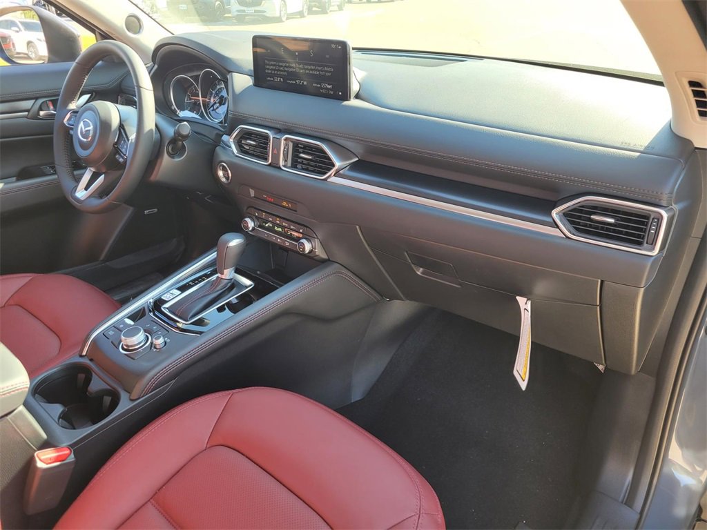 New 2025 MAZDA CX-5 Carbon Edition image 5