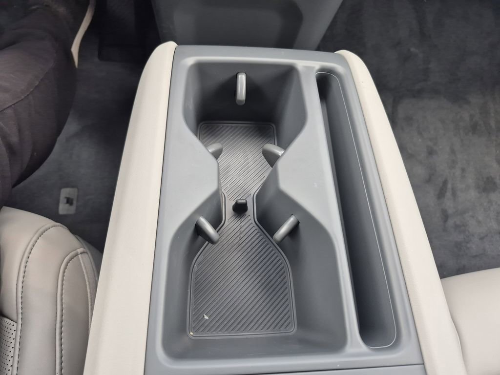 New 2026 Kia EV9 Land image 10