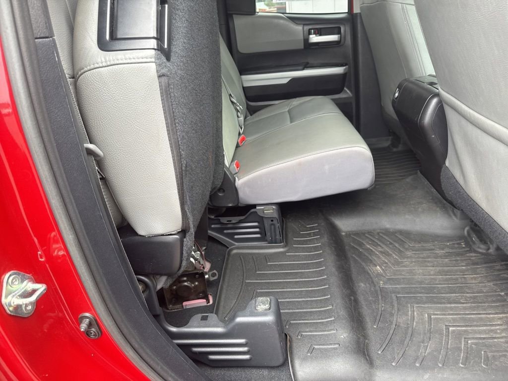 Used 2014 Toyota Tundra Limited w/ Limited Premium Package image 24