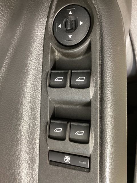 Used 2017 Ford Escape SE image 16