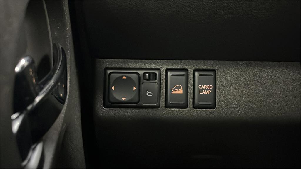 Used 2016 Nissan Frontier PRO-4X image 30