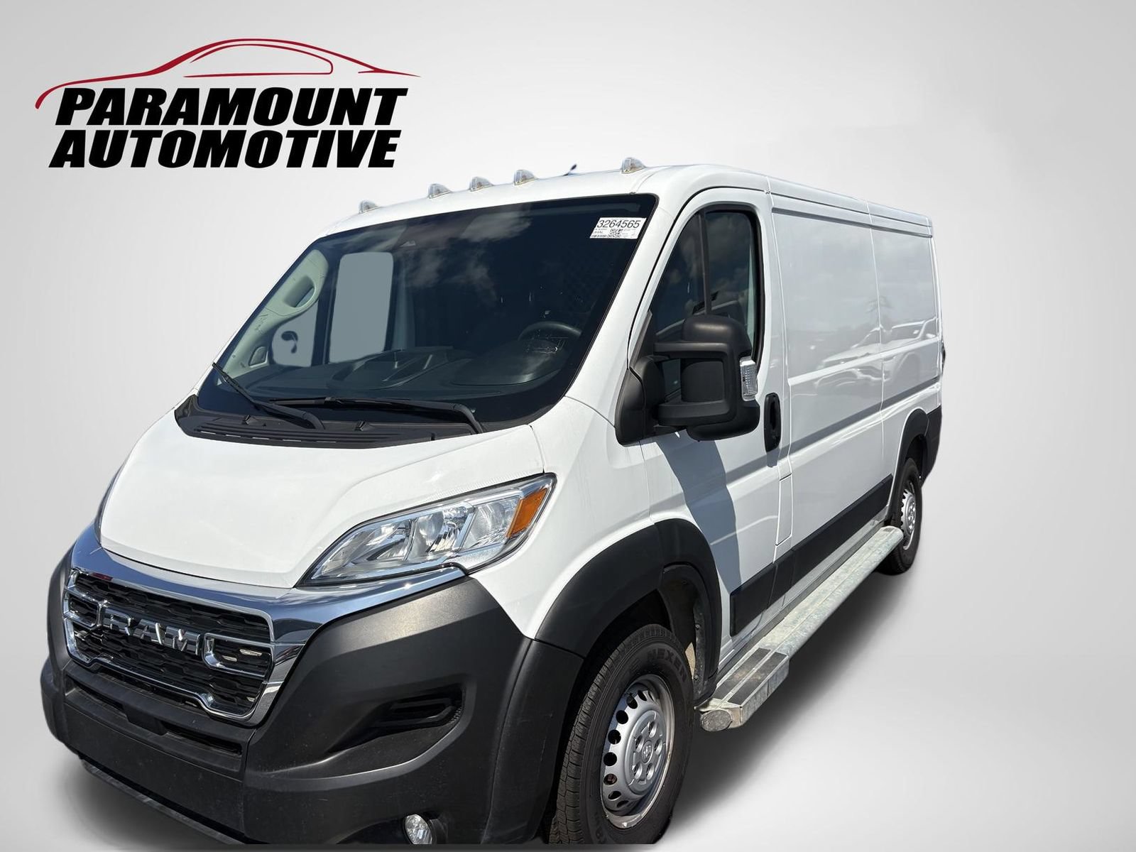Used 2025 RAM ProMaster 2500 w/ U-Haul Equipment Group FWD image 10