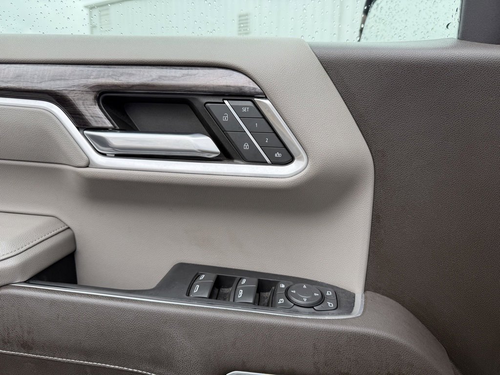 Used 2022 Chevrolet Silverado 1500 LTZ w/ Technology Package image 30