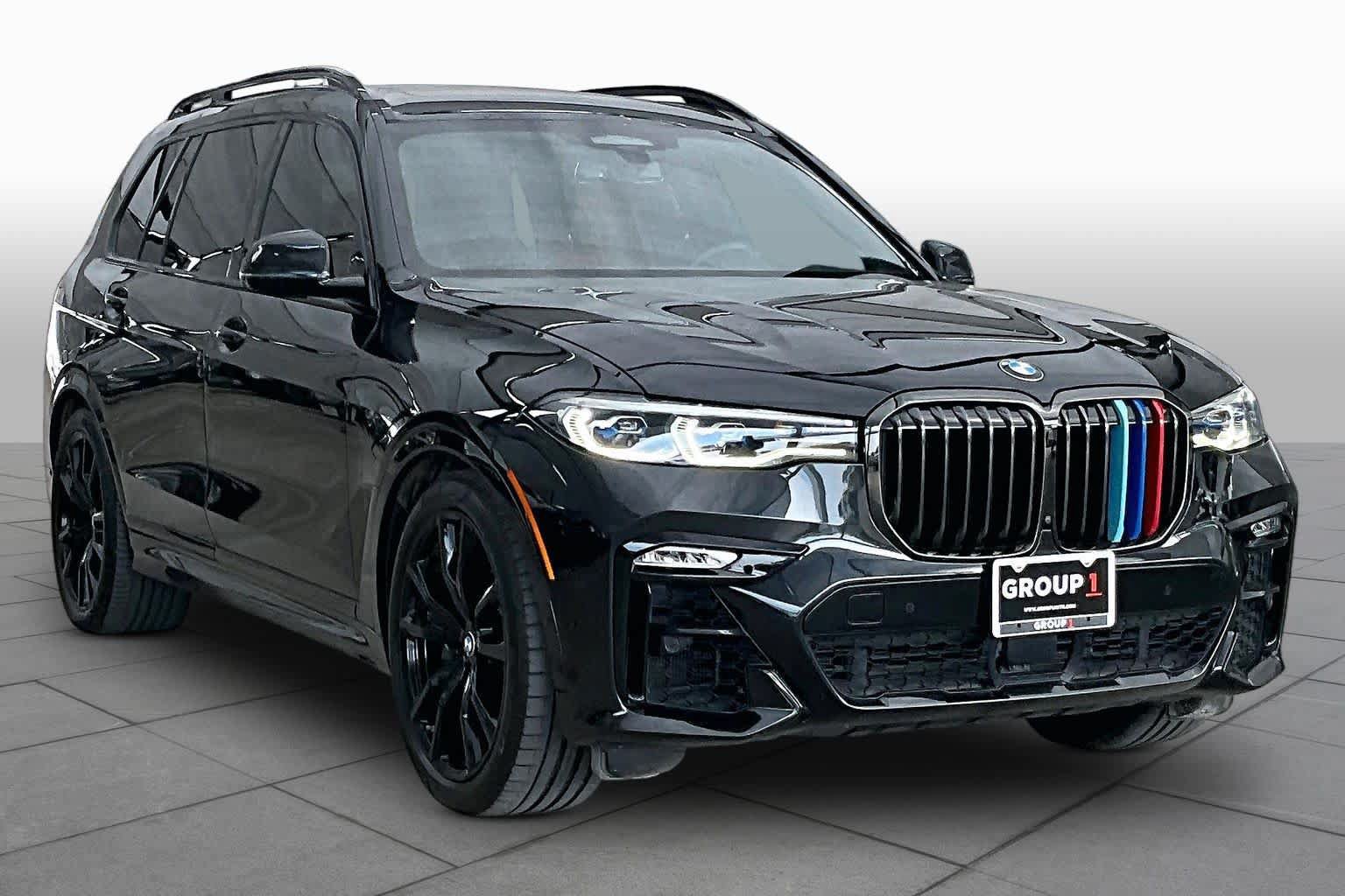 Used 2022 BMW X7 M50i AWD/4WD image 3