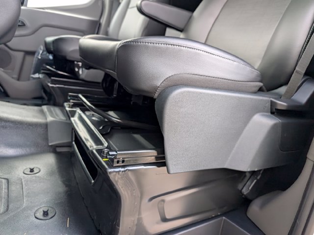New 2027 Ford Transit 150 148 Medium Roof w/ Load Area Protection Package RWD image 11