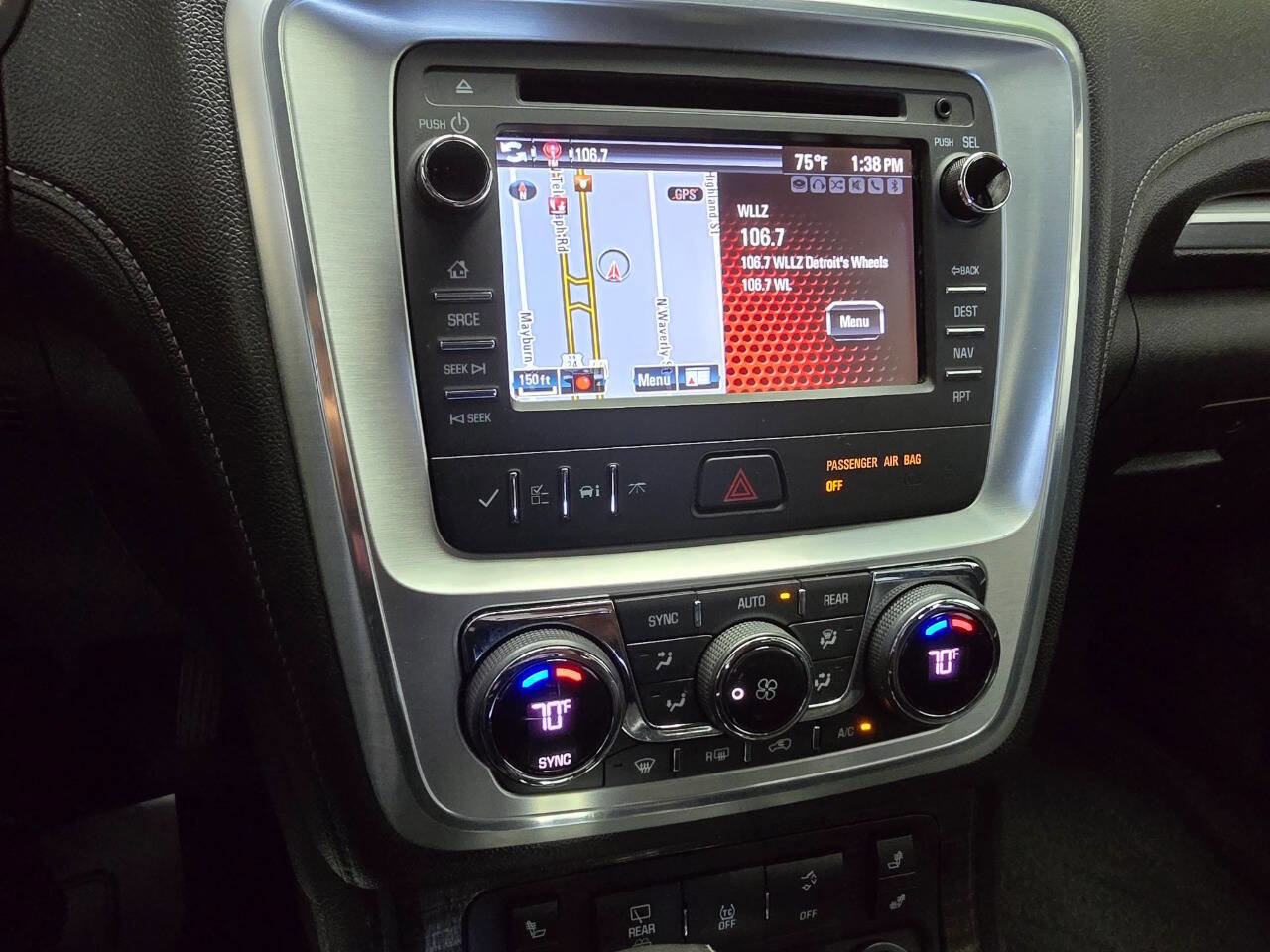 Used 2015 GMC Acadia SLT image 22