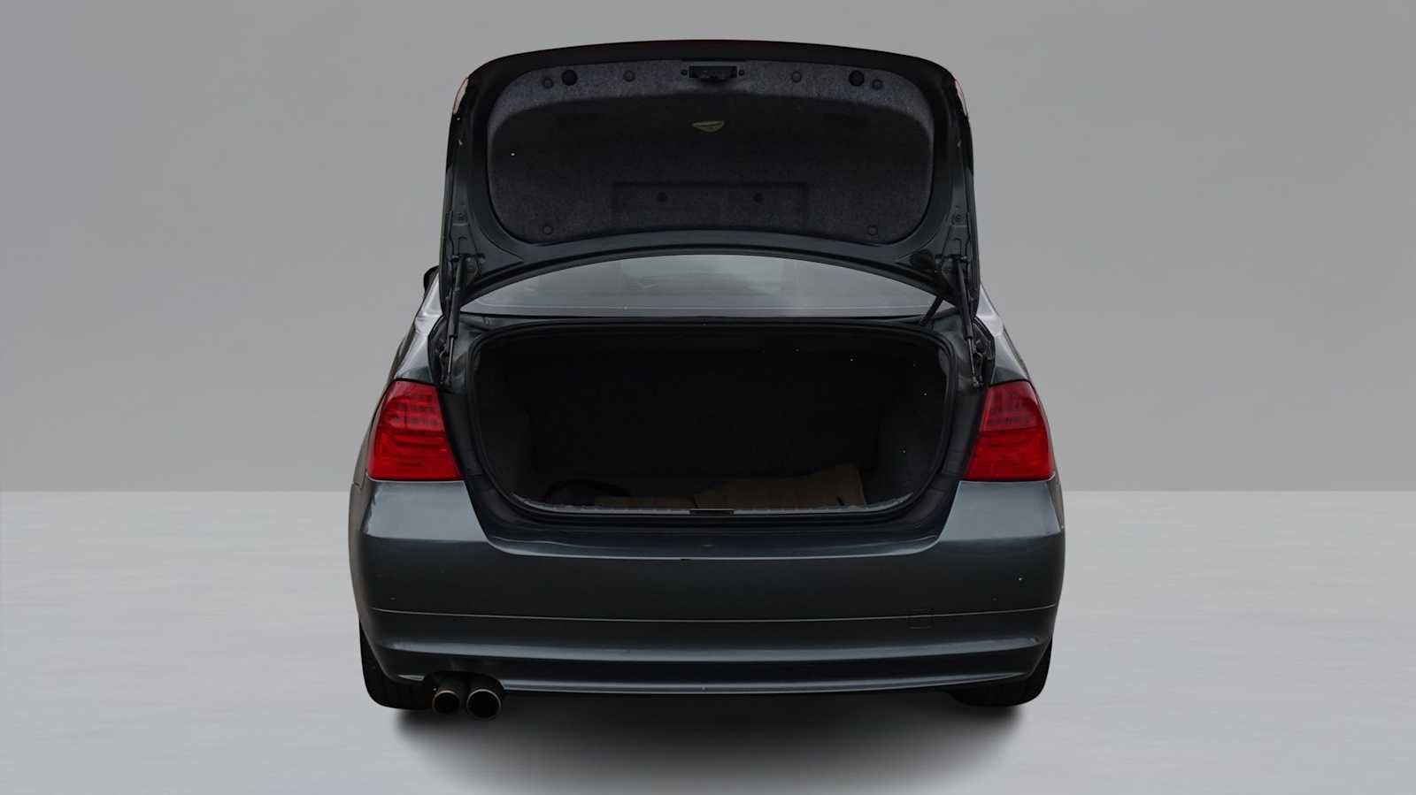 Used 2011 BMW 328i xDrive 328i xDrive image 9