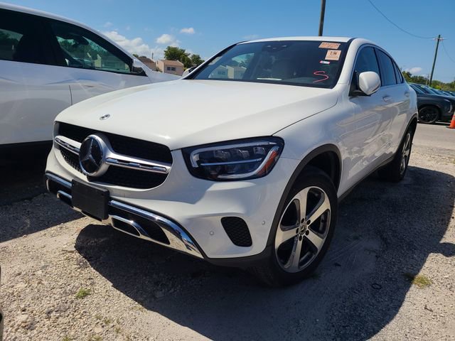 Used 2023 Mercedes-Benz GLC 300 4MATIC Coupe image 1