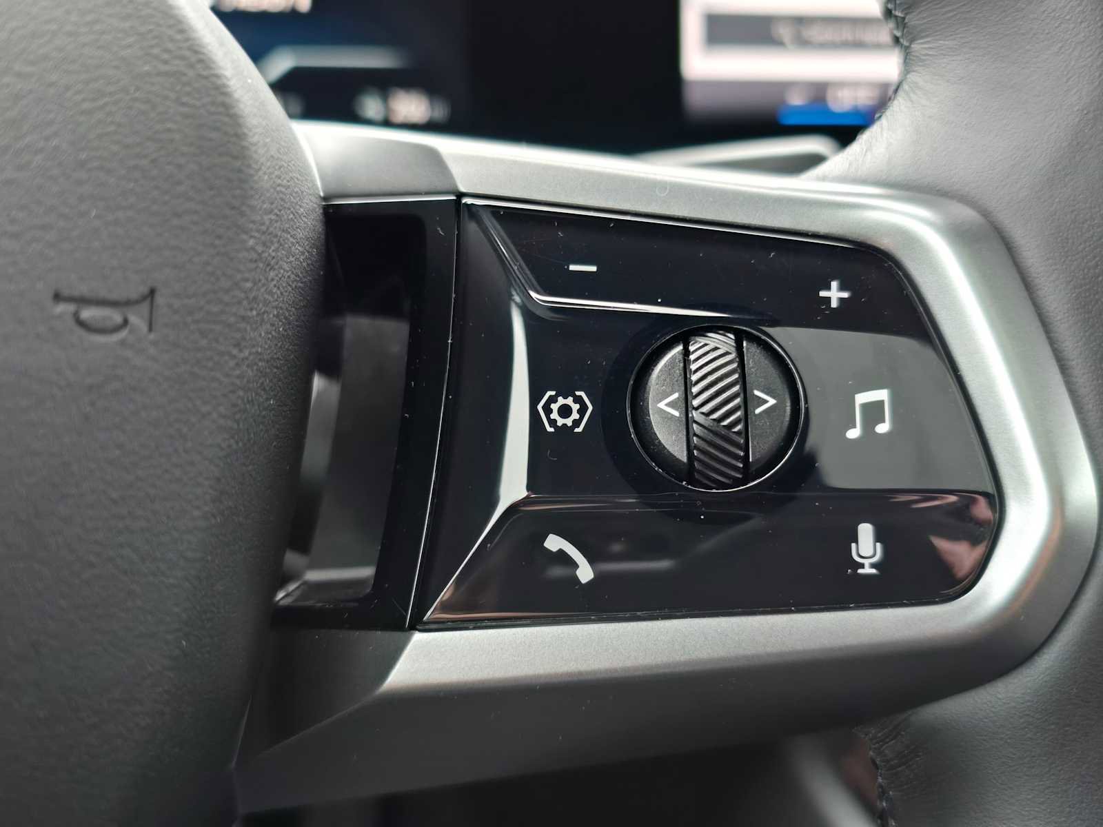 Used 2024 BMW i5 eDrive40i w/ M Sport Package image 32