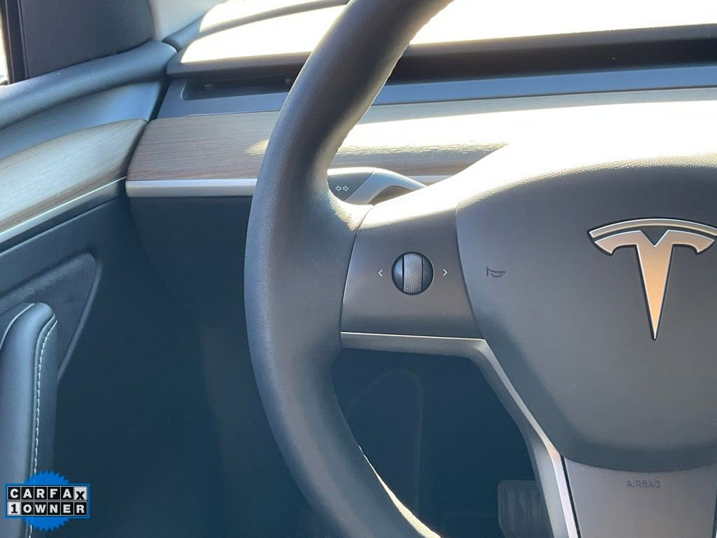 Used 2023 Tesla Model Y Long Range image 44