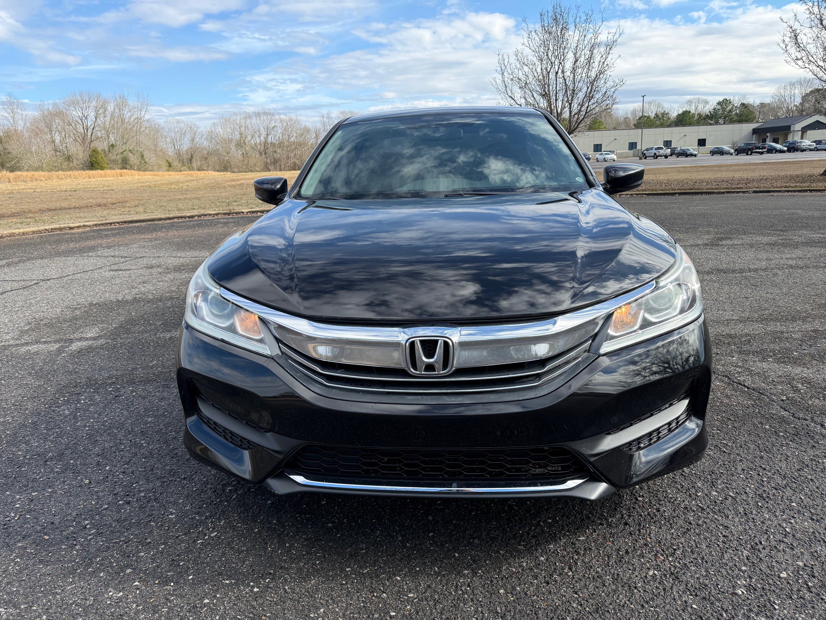 Used 2017 Honda Accord LX image 8