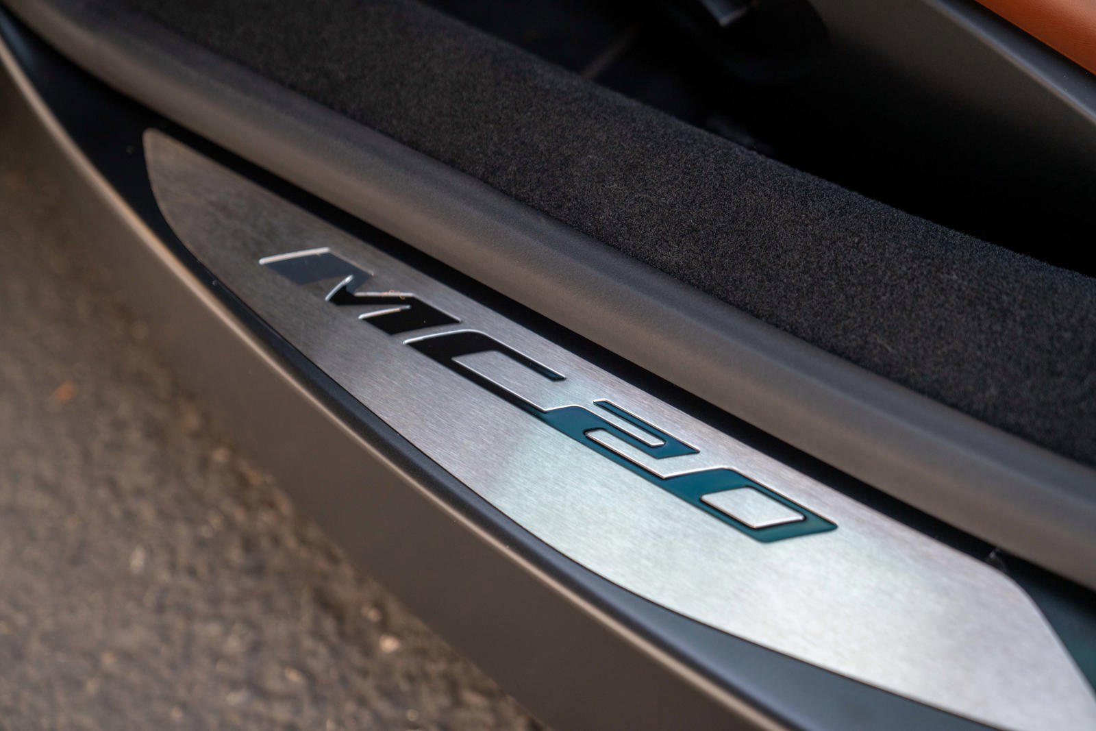 Used 2022 Maserati MC20 Coupe image 23