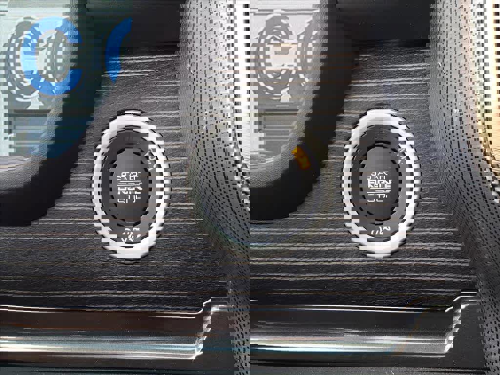 Used 2020 RAM 1500 Limited image 21