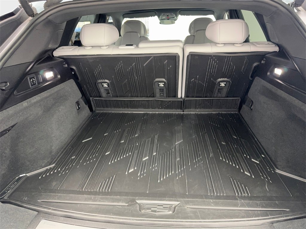 Used 2024 Cadillac Lyriq Luxury image 77