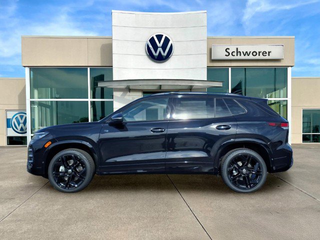 New 2026 Volkswagen Tiguan SE R-Line