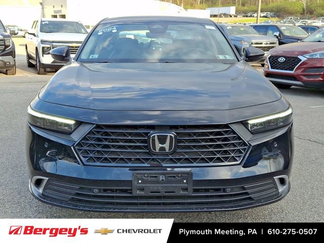 Used 2024 Honda Accord Touring video 3