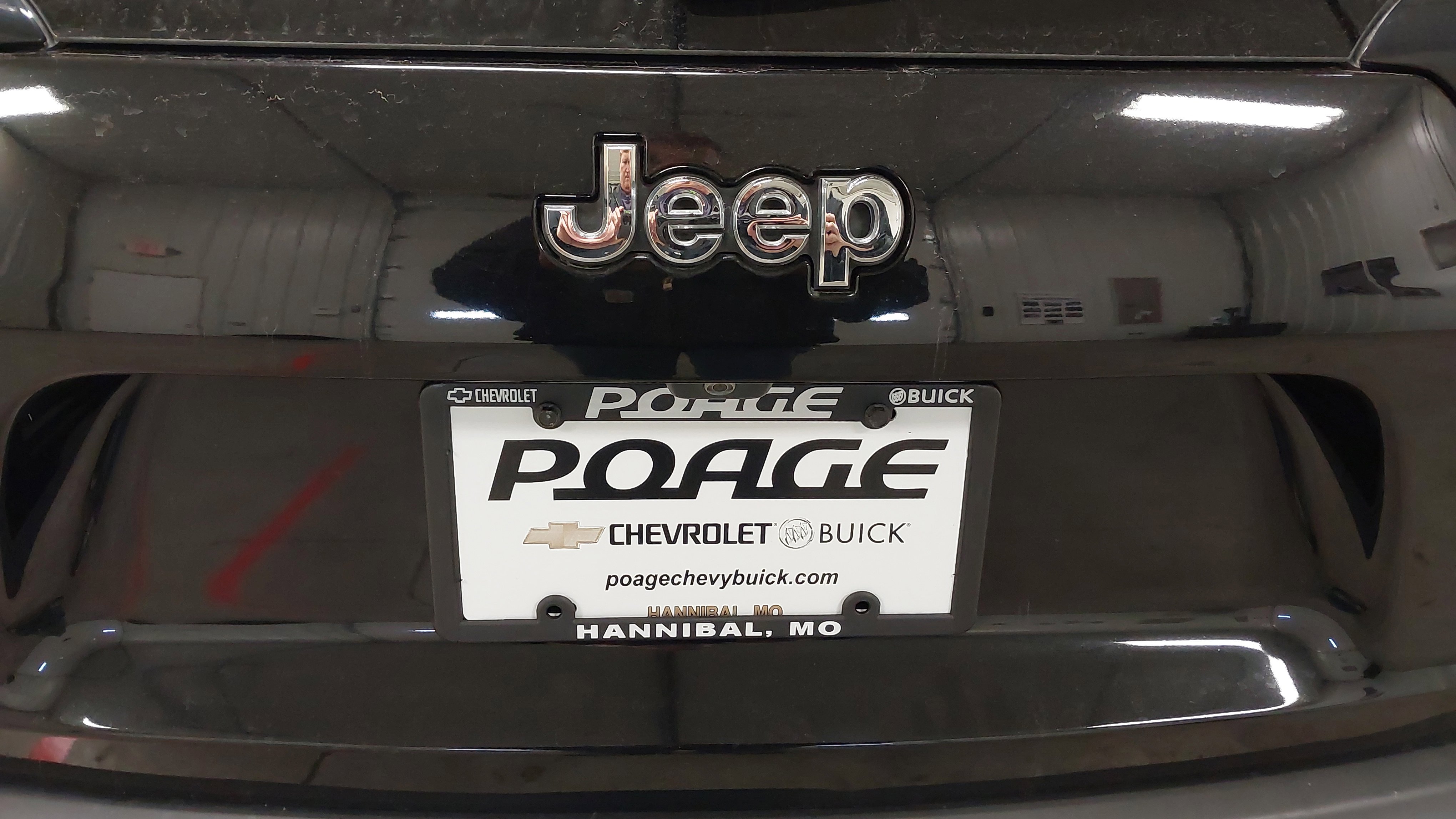 Used 2019 Jeep Cherokee Latitude w/ Cold Weather Group image 34