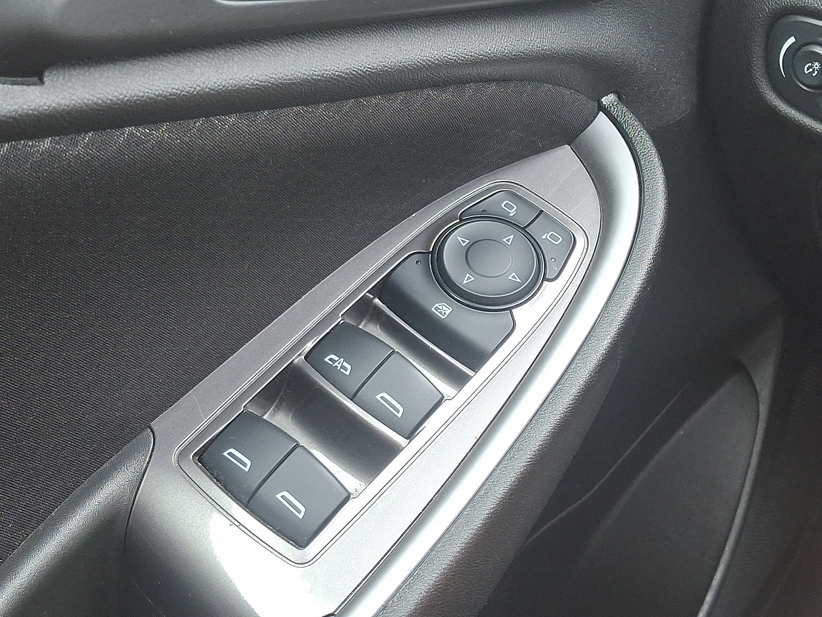 Used 2025 Chevrolet Malibu LT FWD image 23