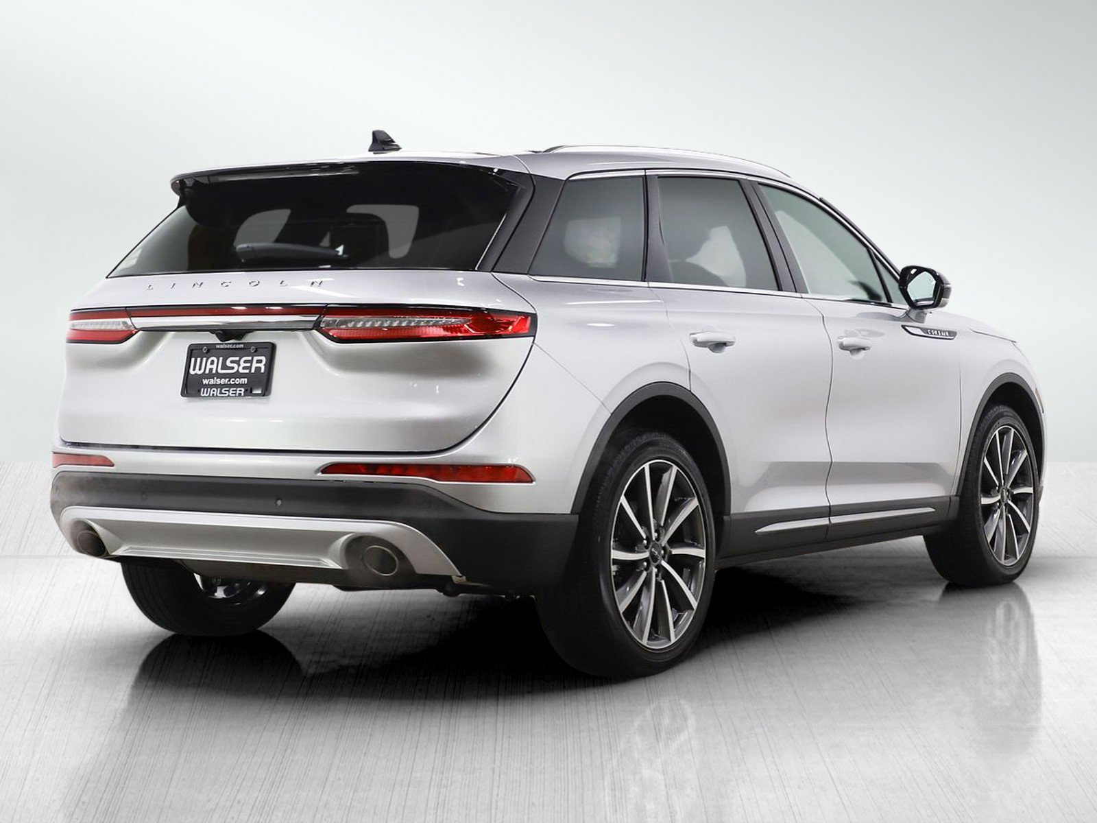 Used 2020 Lincoln Corsair Reserve image 5