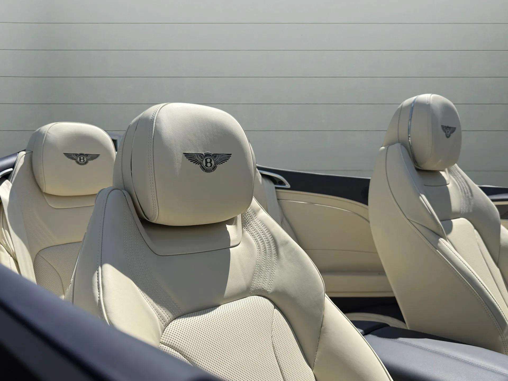 New 2026 Bentley Continental GTC AWD/4WD image 21