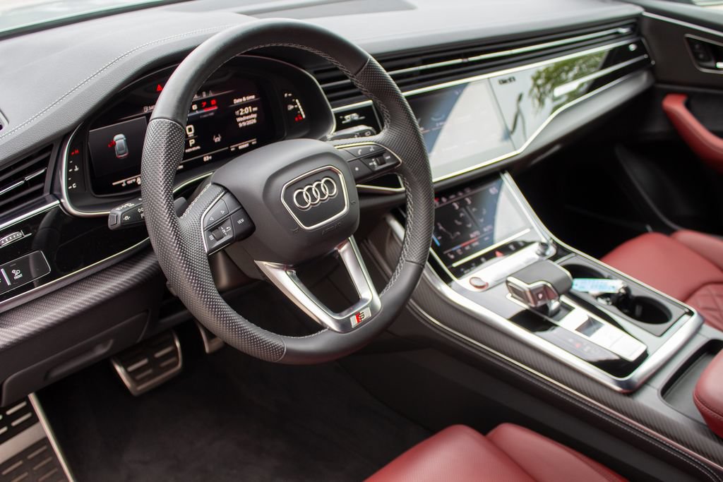 Used 2024 Audi SQ8 Premium Plus AWD/4WD image 11